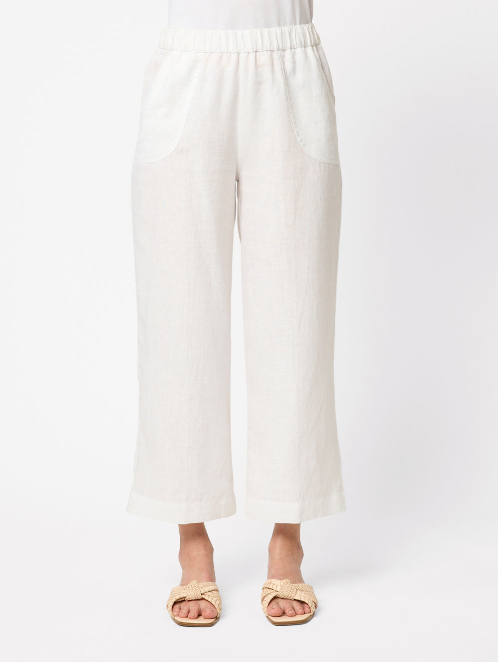 BA10854_BAWHT001_1_1758776632000