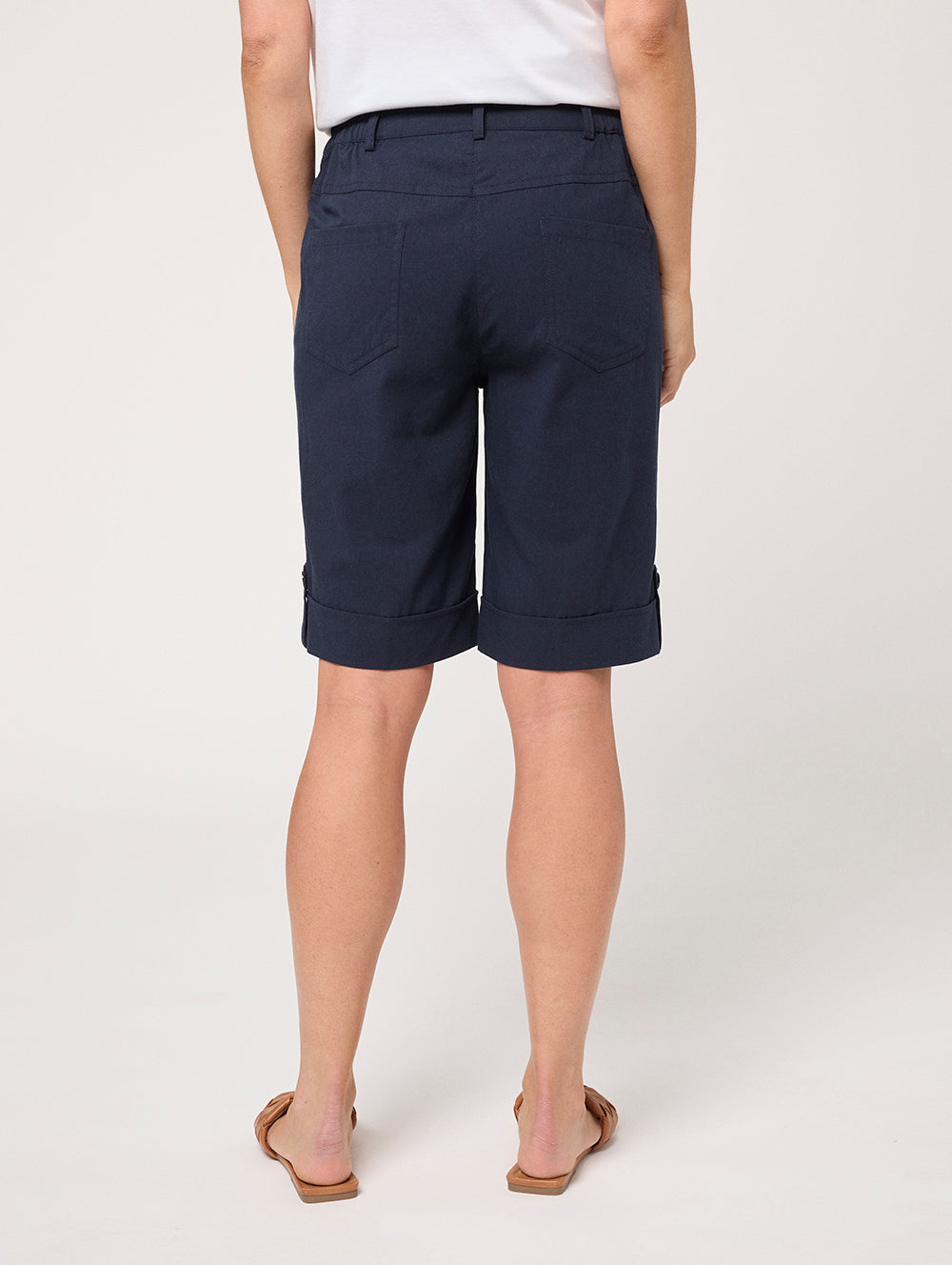 Contessa Short