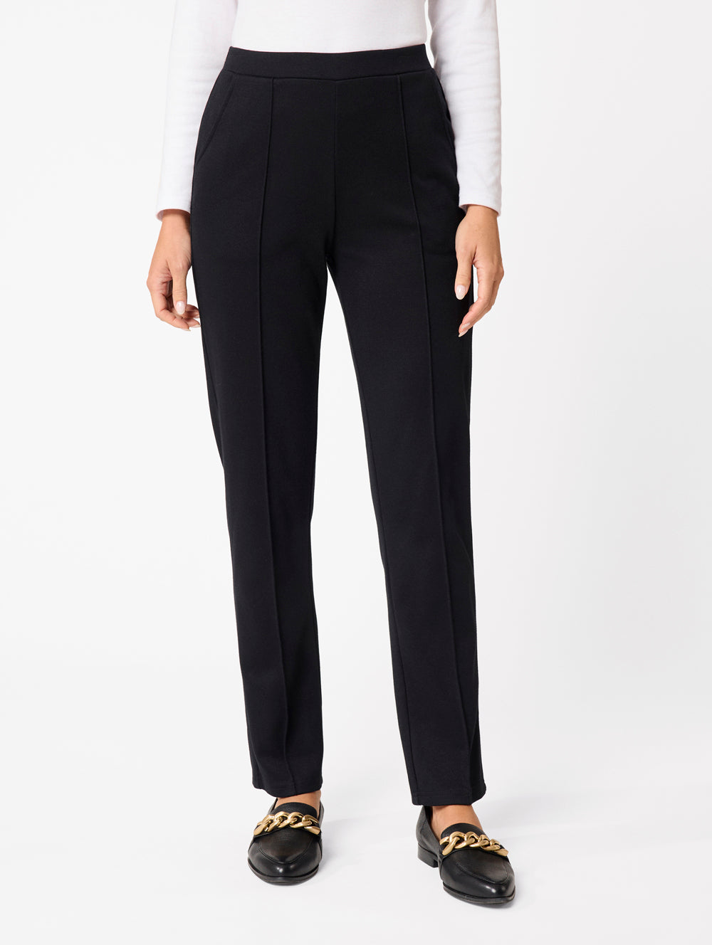 Rome Slim Leg Short Pant