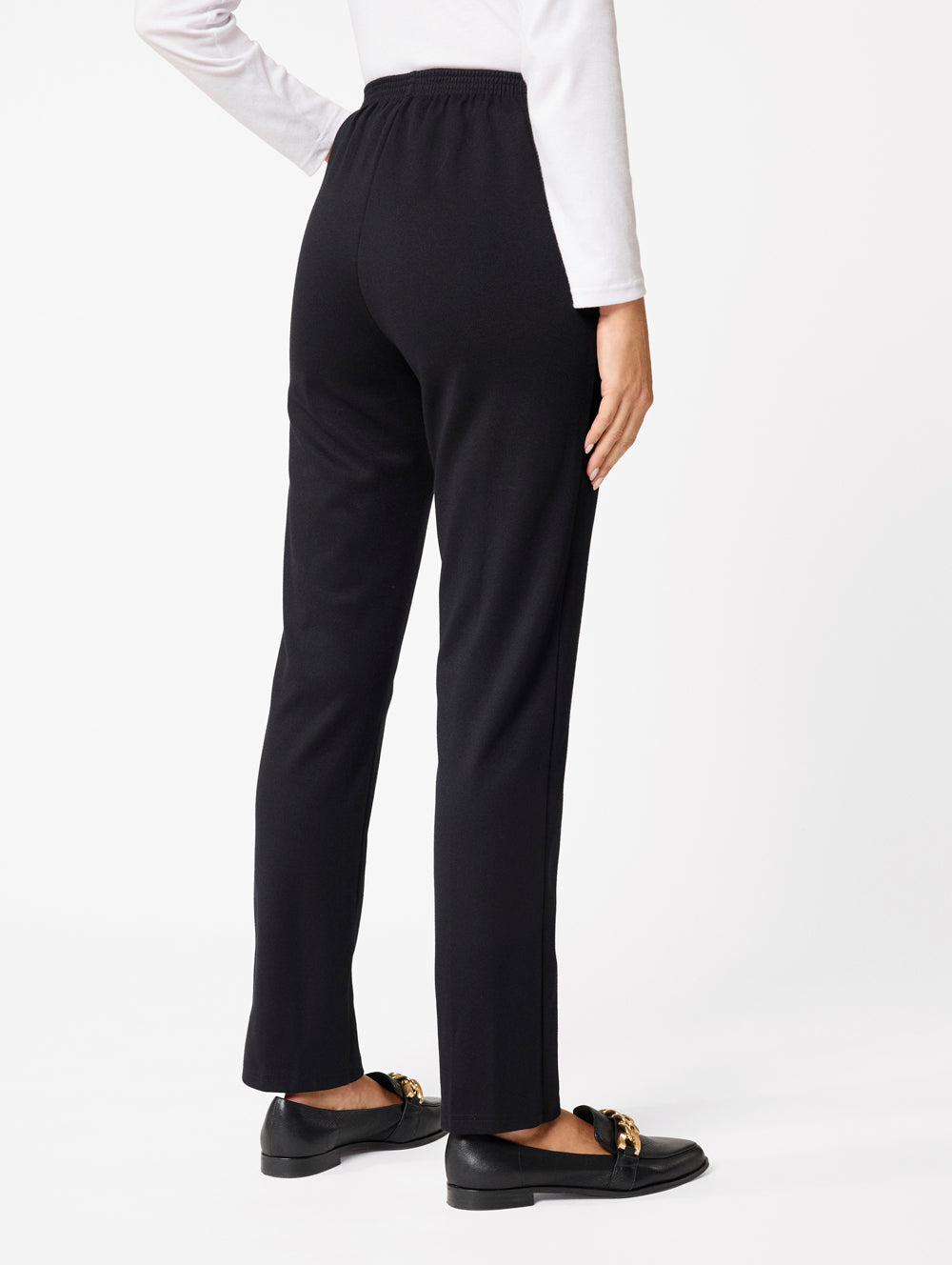 Rome Slim Leg Short Pant