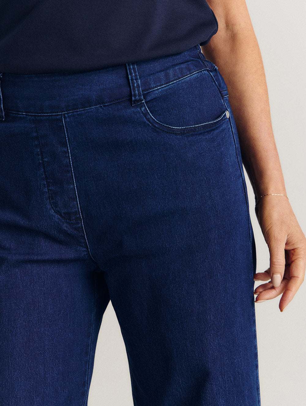 Intense Wide Leg Jean