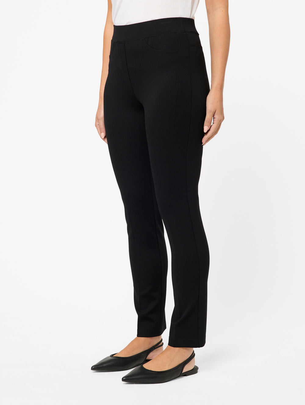 Moda Short Length Pant