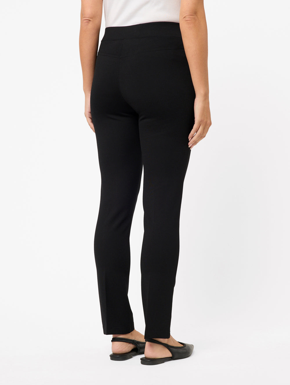 Moda Short Length Pant