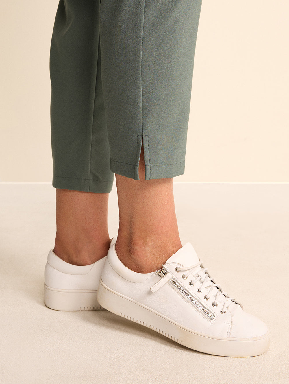 Bi Stretch Short Length Pant