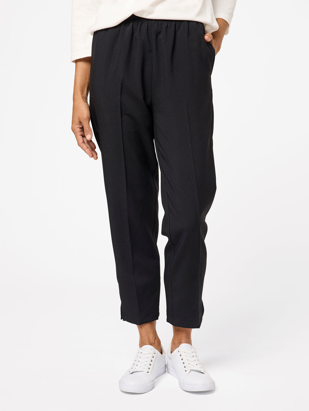 Women's Bi Stretch Short Length Pant in Black – Black Pepper