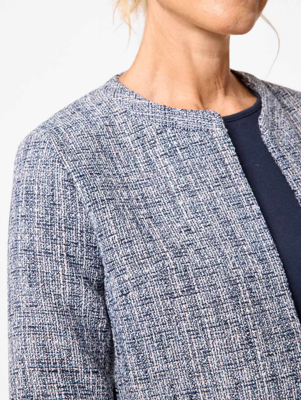 Ambar Jacket