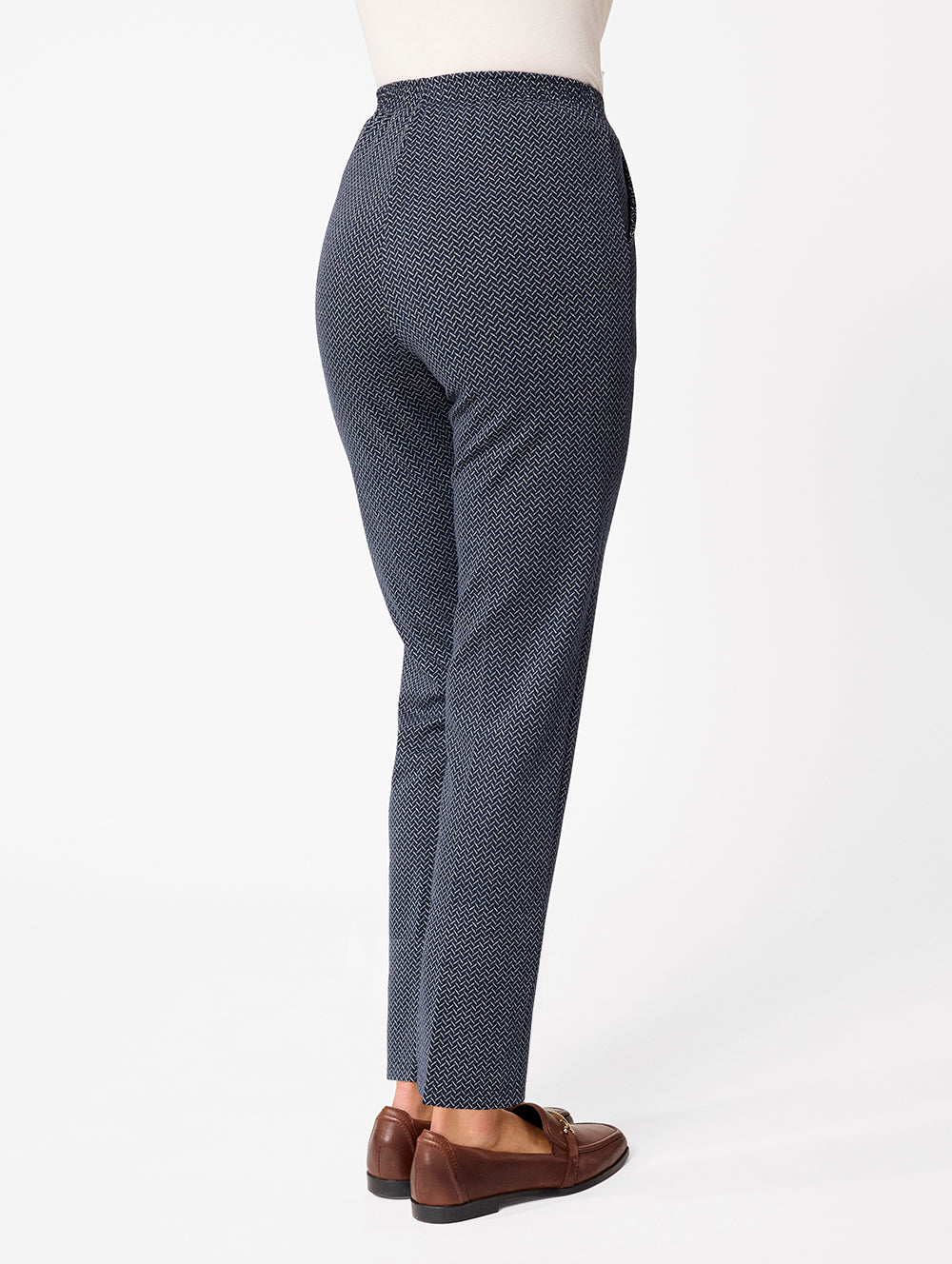 Avia Short Length Pant