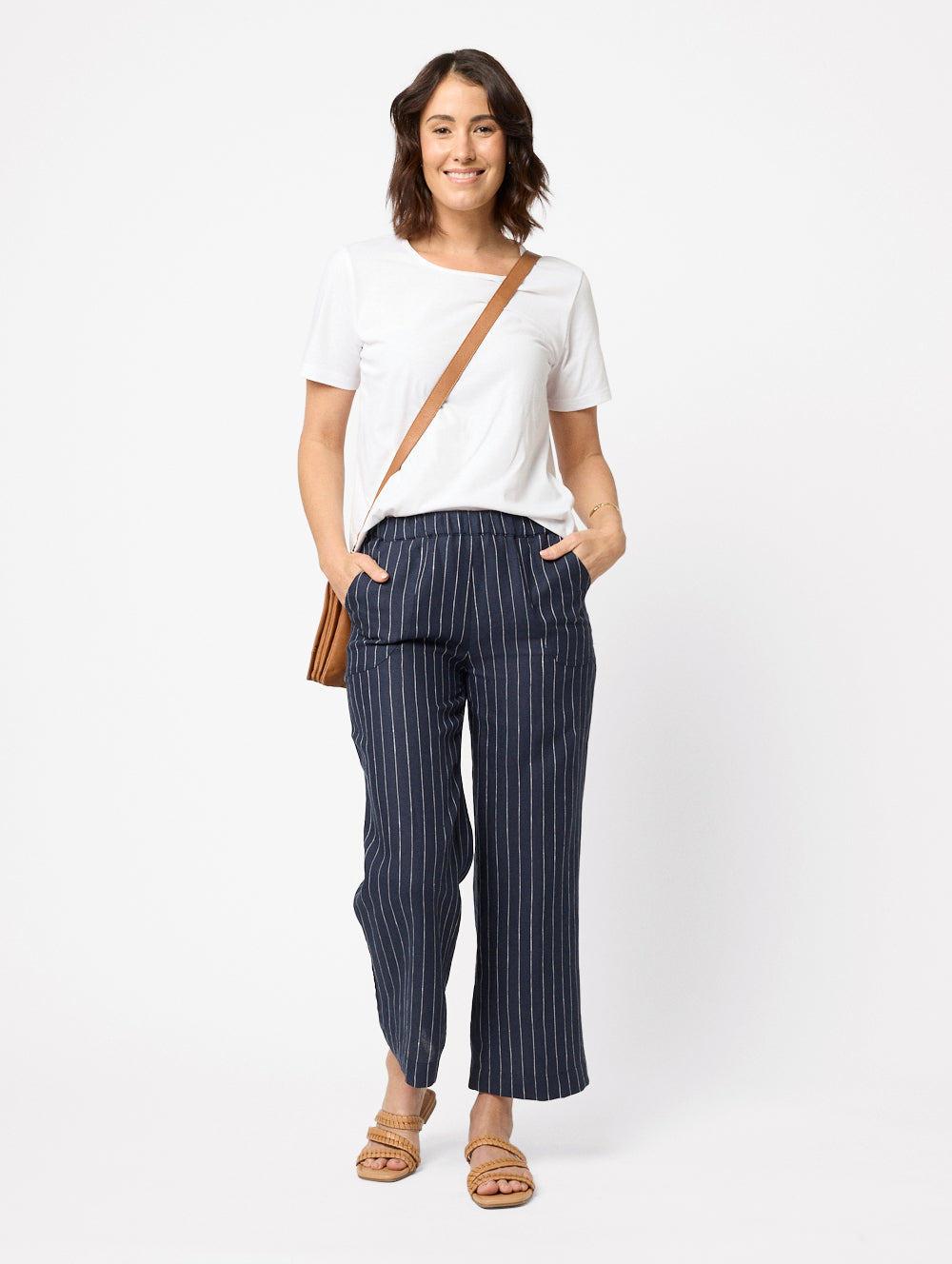 BA48819_BANVY142_4_1758776844000