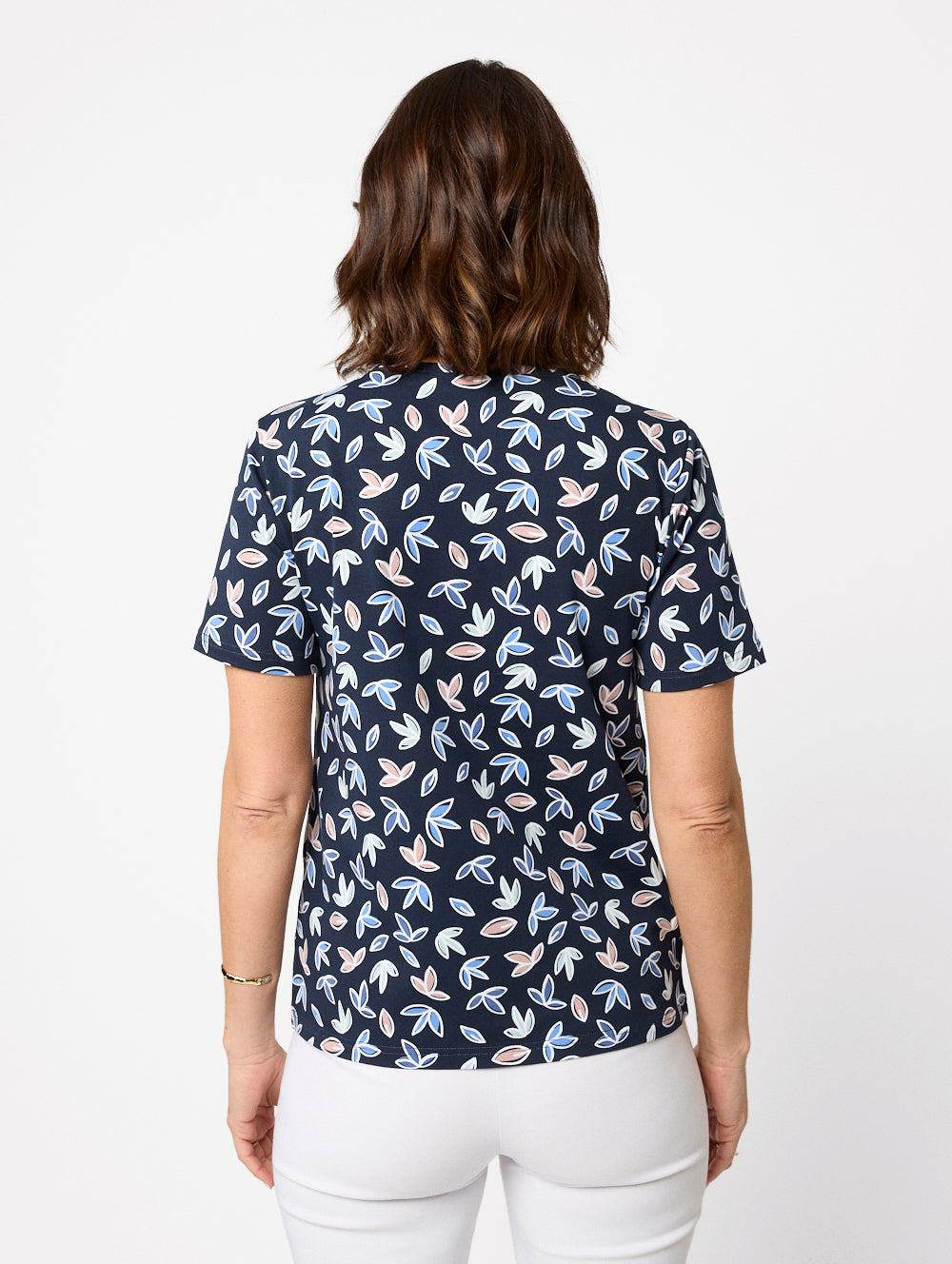 BA48903_BANVY142_3_1759300451000