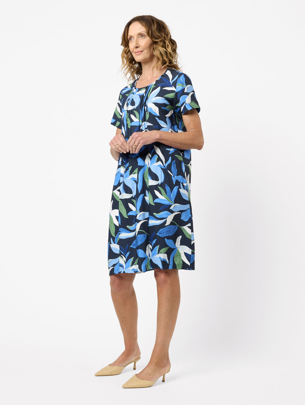 BA48907_BANVY142_3_1763688876000