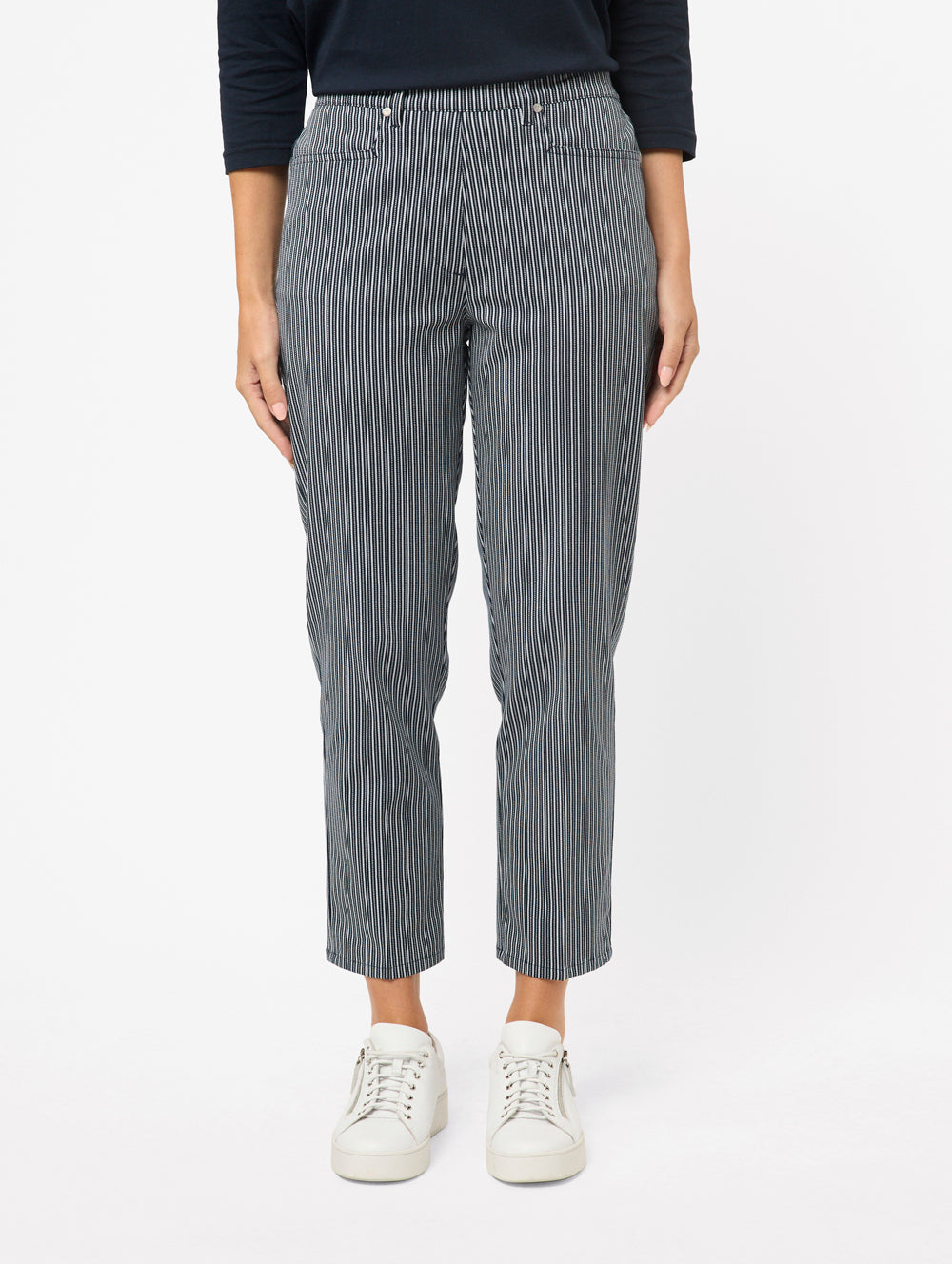 BA48916_BANVY142_1_1768195195000