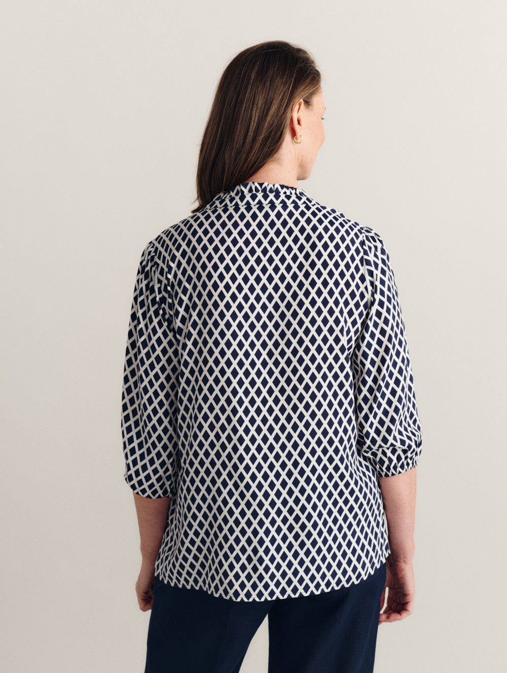 BA49223_BANVY142_4_1785133341000
