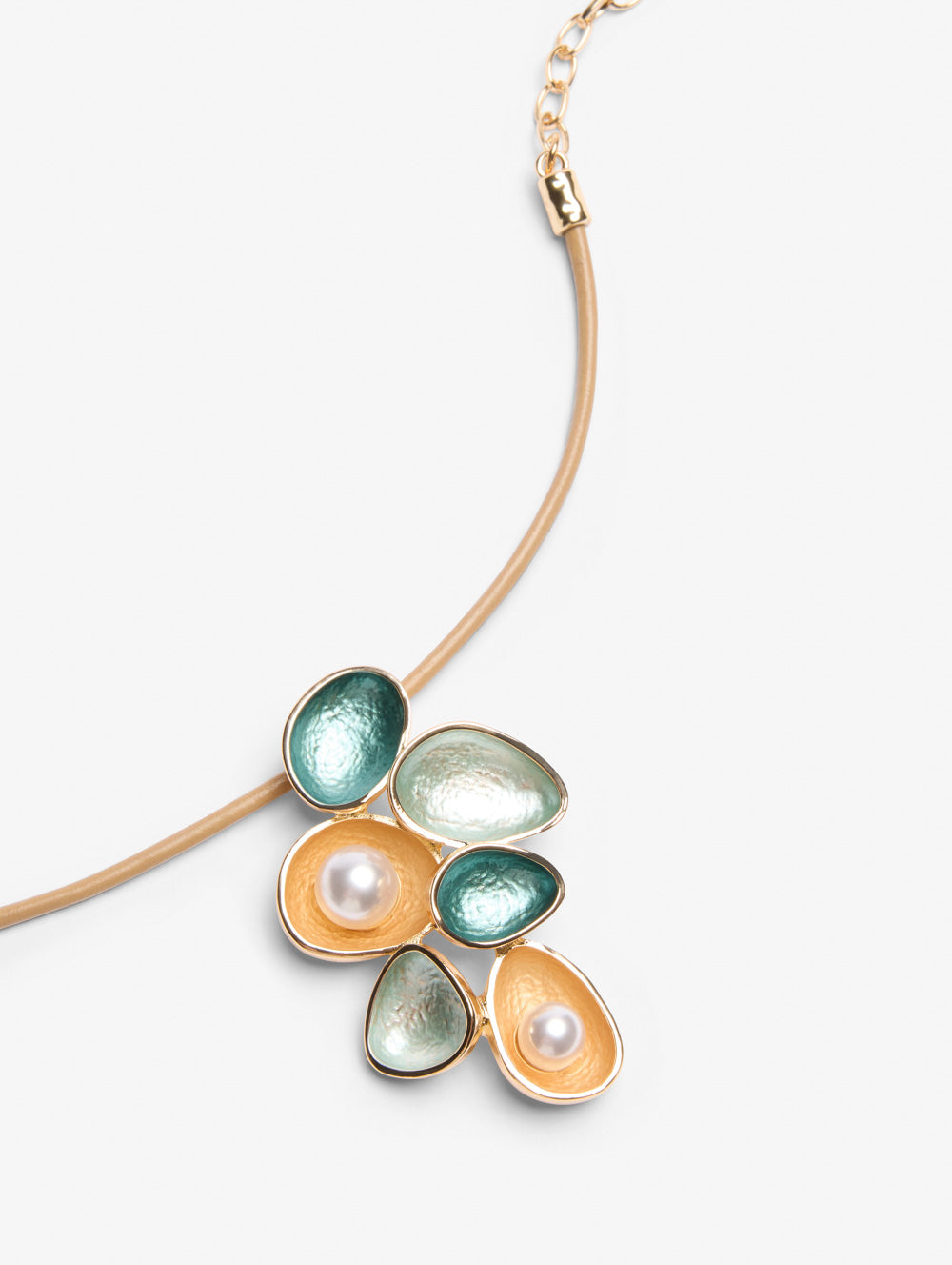 Ocean Pearls Necklace