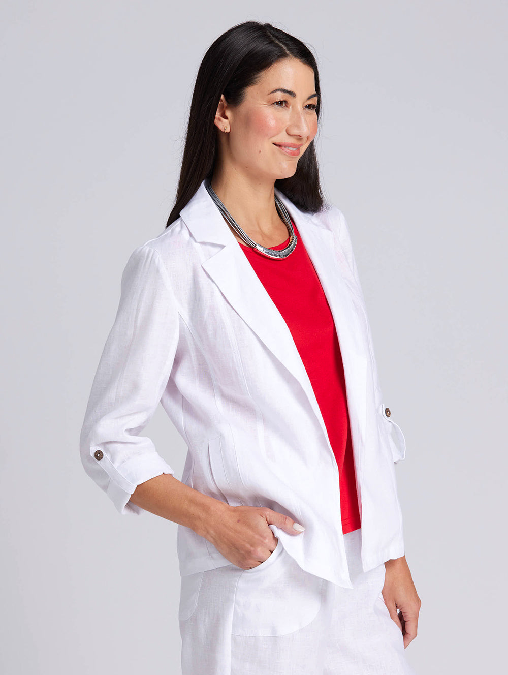 BA31815.BAWHT001_0369_1